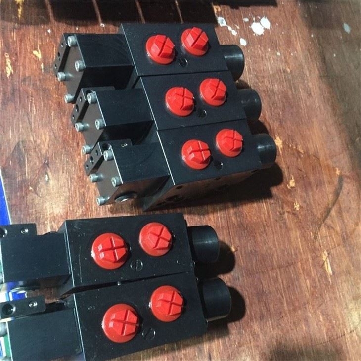 Hydraulic Directional Control Valves For Harvester Hot Sale 2P80 3P80 4P80 5P80 P80 5 Spools 40LPM
