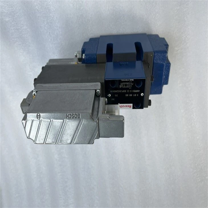 Hydraulic Proportional Valve 4WRPEH 6 C3 B04L-2X/G24K0/A1M-816 MNR 0811404607 4WRLE16W180SJ3X/G24EK0/A1M